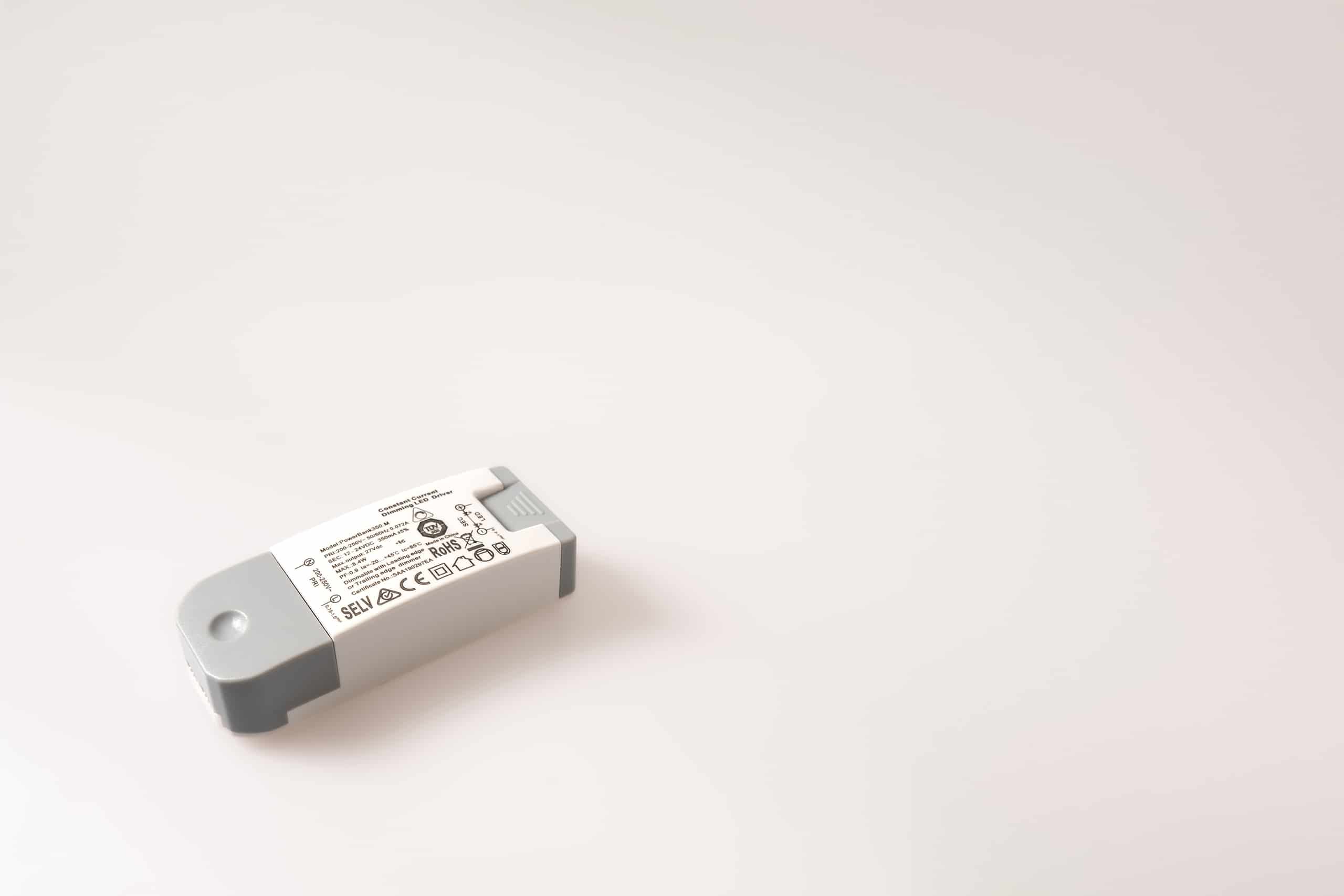 Constant current driver