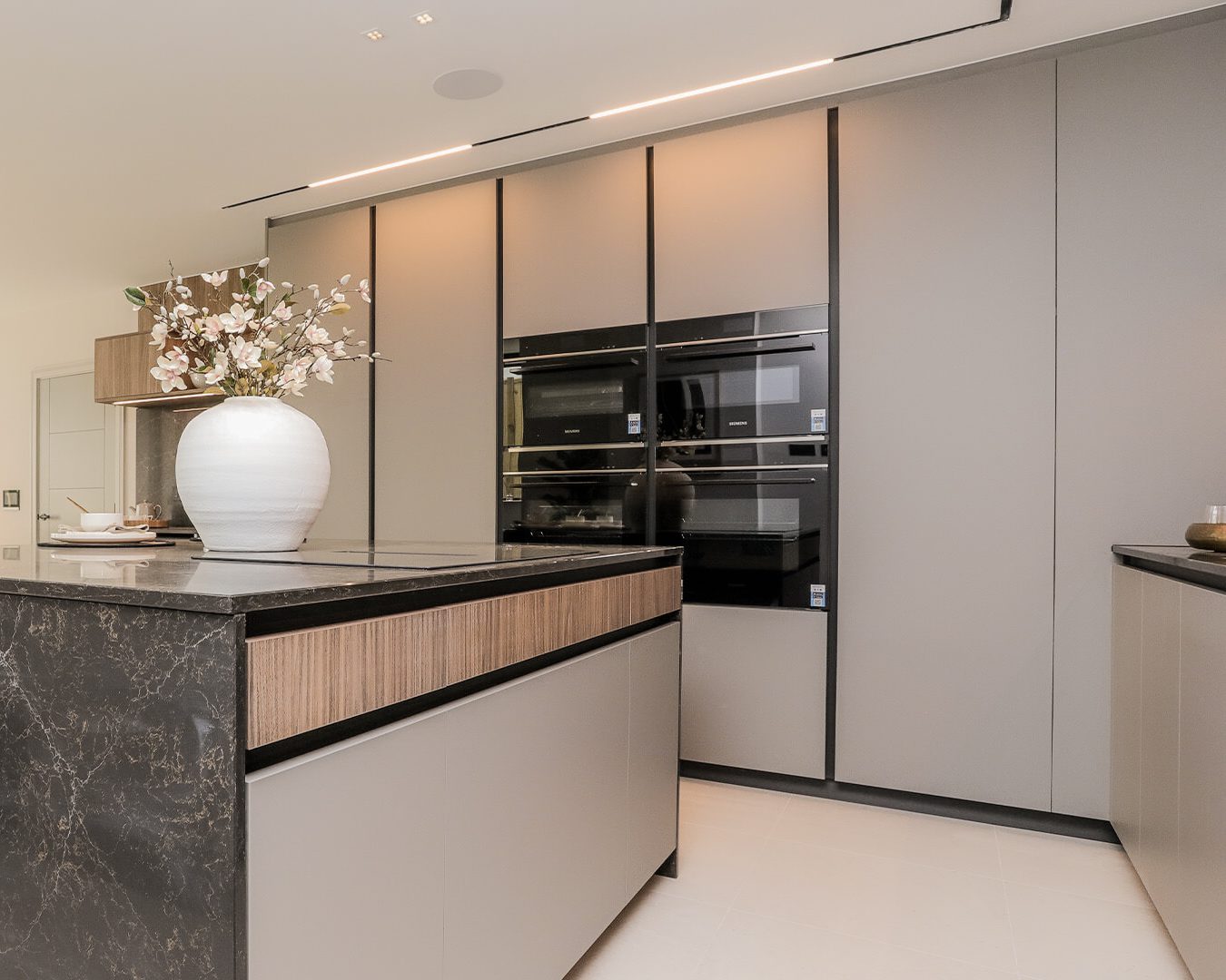 The-Bowers-Plot-1-Kitchen (6)